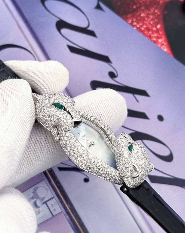 Часы Cartier Panthere Crash HPI01296