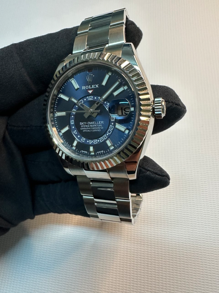 Часы Rolex SKY-DWELLER 42MM STEEL AND WHITE GOLD