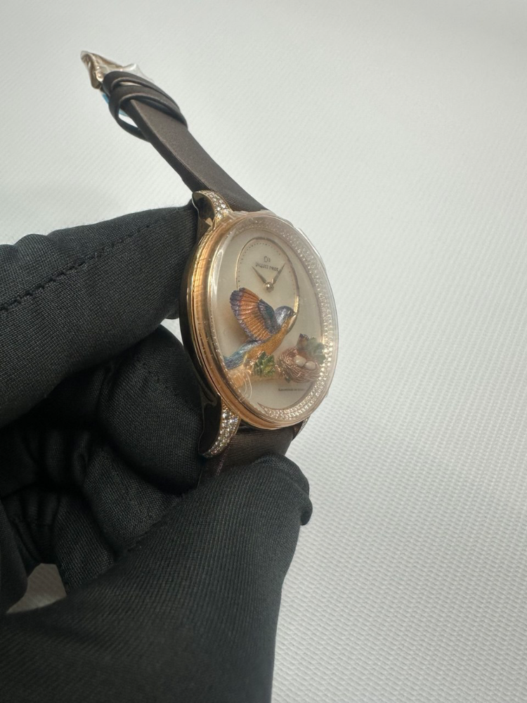 Часы Jaquet Droz Les Ateliers d Art Sculpted and Engraved Ornamentation Limited Edition