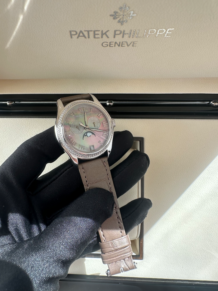 Часы Patek Philippe COMPLICATED WATCHES 4936