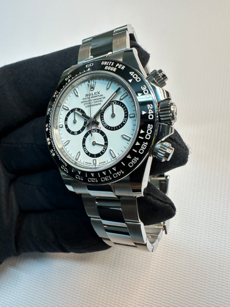 Часы Rolex Cosmograph Daytona steel 40mm 126500LN-0001