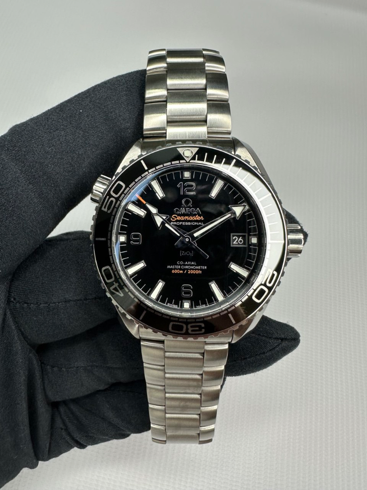 Часы Omega SEAMASTER PLANET OCEAN 600M 42мм 215.30.44.21.01.001