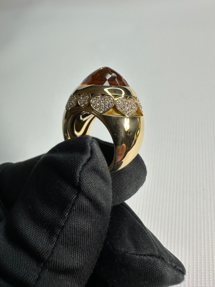 Кольцо Chopard Classic Yellow gold and Diamonds 823829-0110