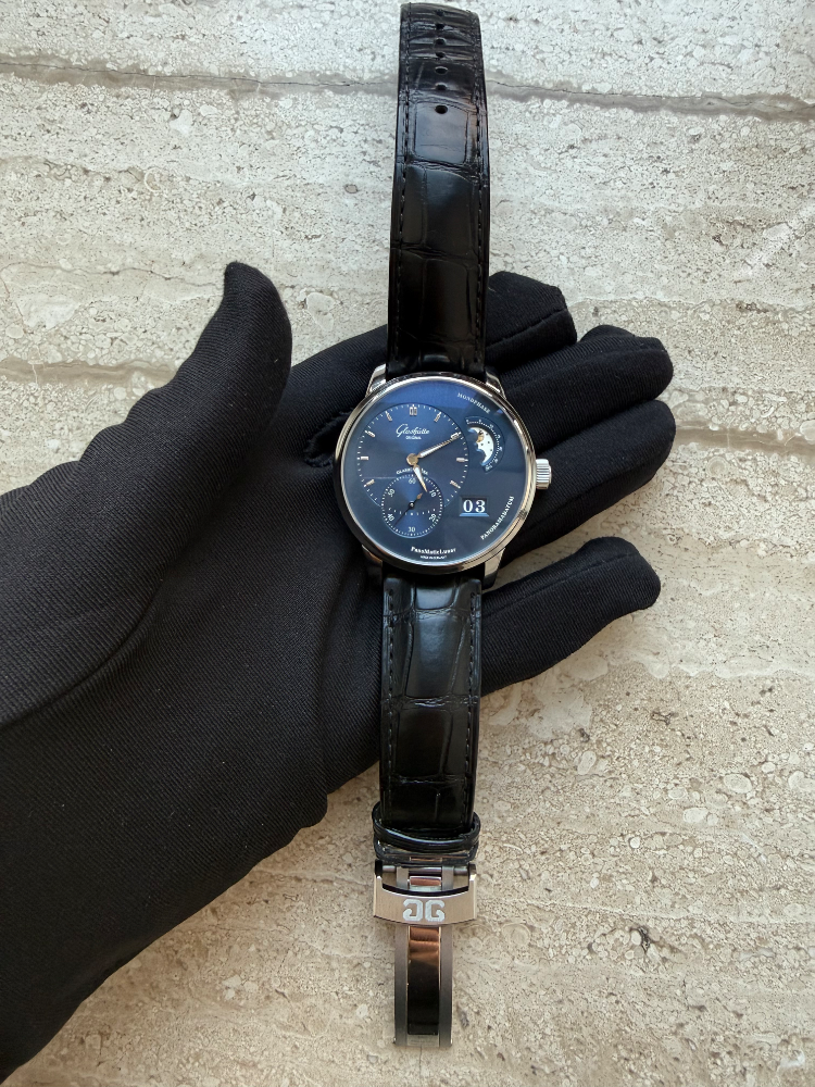 Часы Glashütte Original Original PanoMaticLunar Steel 40 mm 1-90-02-46-32-35