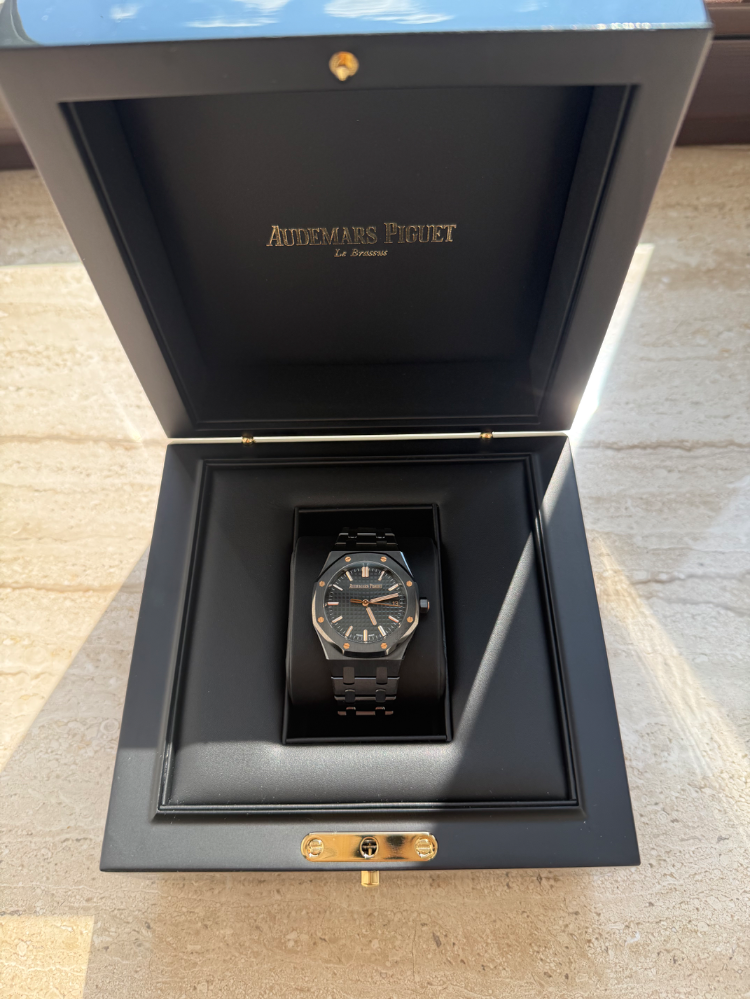 Часы AUDEMARS PIGUET ROYAL OAK SELFWINDING 34 MM 77350CE.OO.1266CE.03.A
