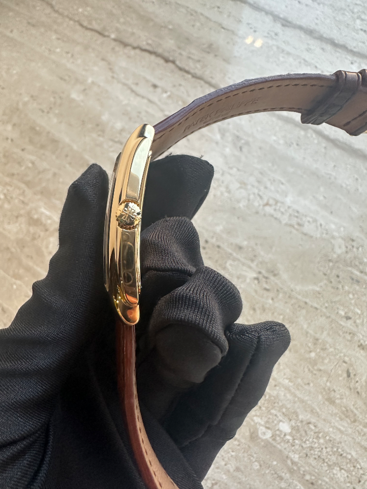 Часы Patek Philippe Gondolo 5124J-001
