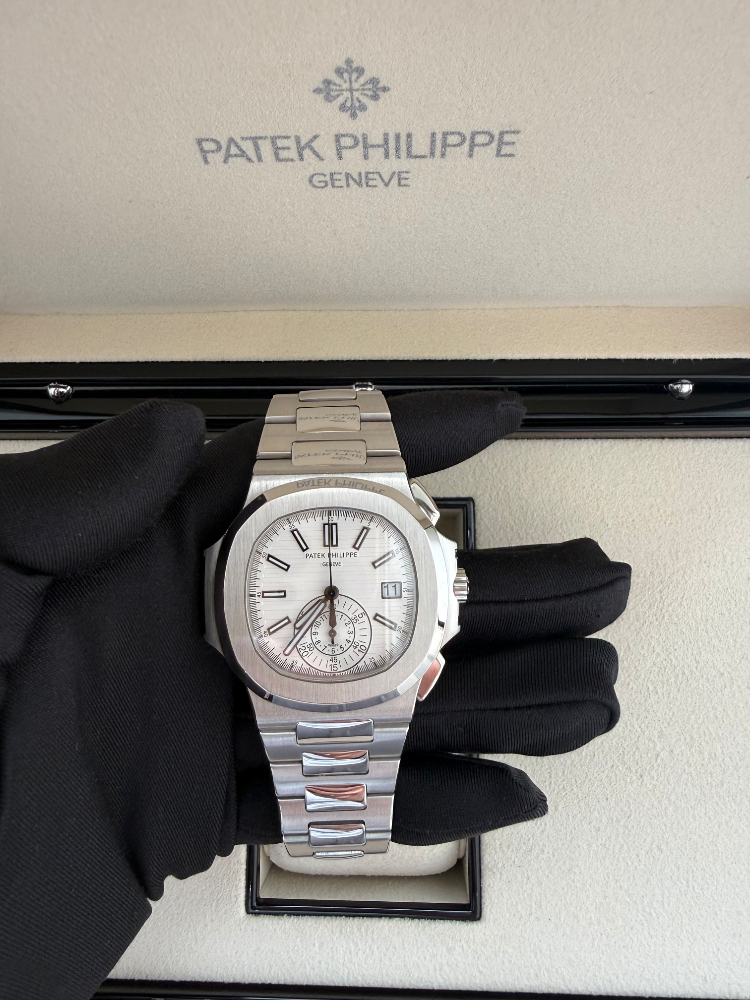 Часы Patek Philippe Nautilus 5980/1A-019
