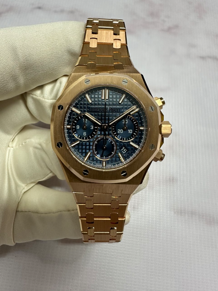 Часы AUDEMARS PIGUET ROYAL OAK SELFWINDING CHRONOGRAPH 41 MM 26240OR.OO.1320OR.05