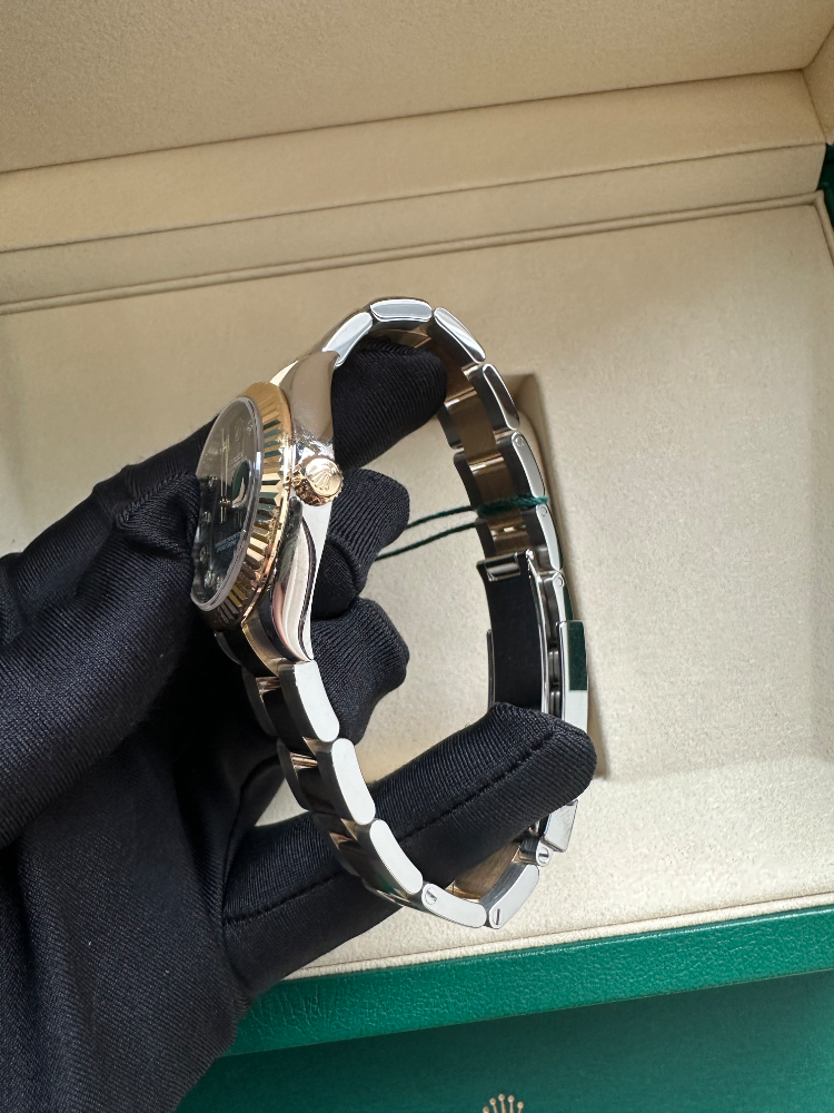 Часы Rolex DateJust Yellow gold and Steel 31 mm 278273-0029