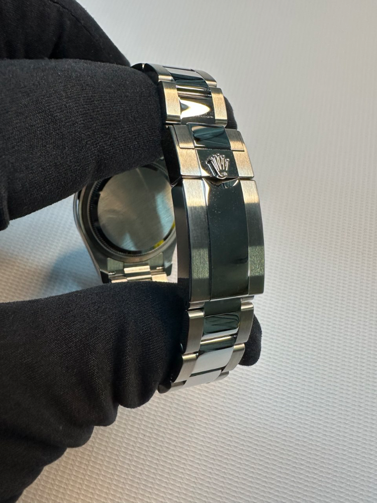 Часы Rolex Cosmograph Daytona steel 40mm 126500LN-0001