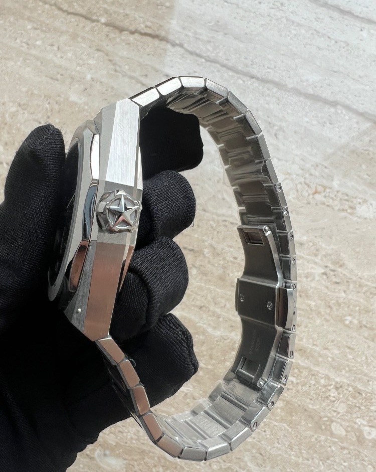 Часы Zenith DEFY SKYLINE SKELETON 03.9300.3620/79.I001
