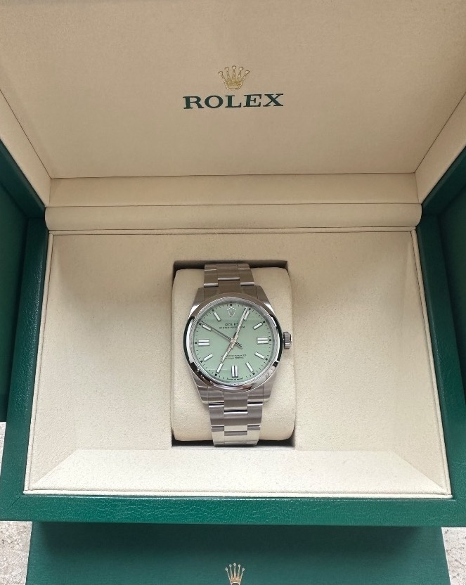 Часы Rolex Oyster Perpetual 41mm 134300