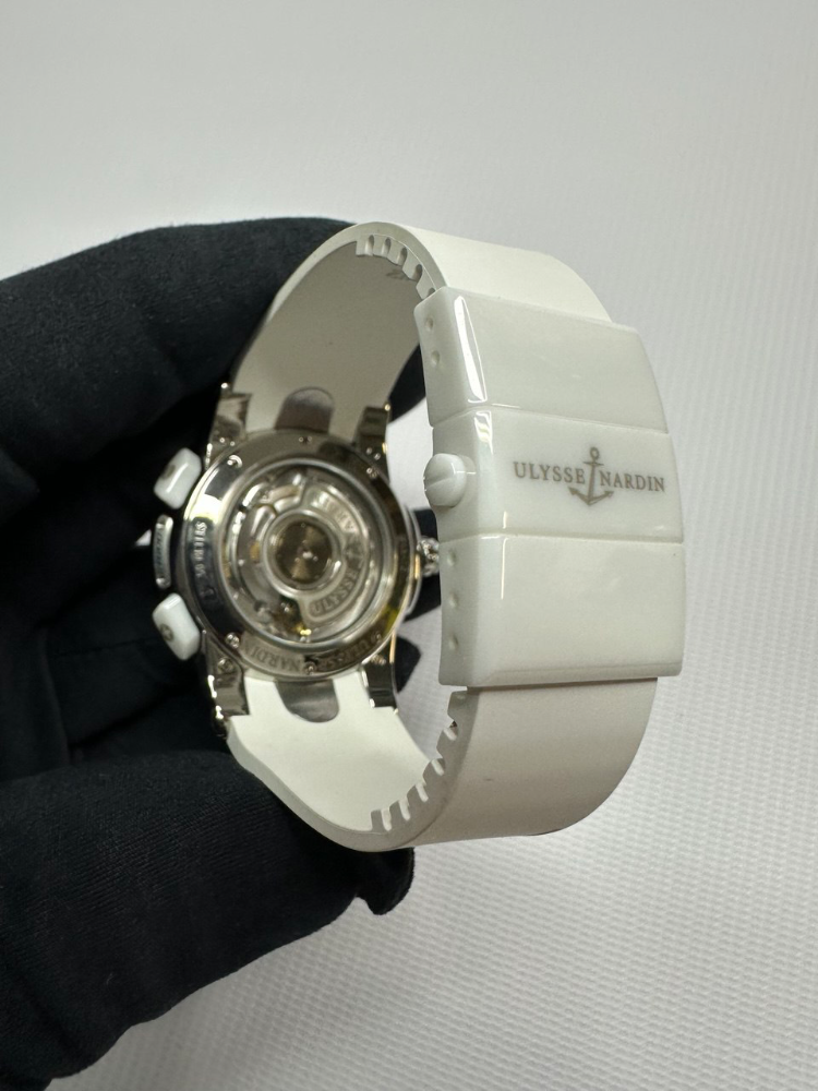 Часы Ulysse Nardin Fctional Executive Dual Time Executive Lady 243-10/691