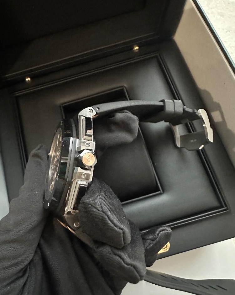 Часы AUDEMARS PIGUET Royal Oak Offshore Chronograph 44mm Pride of Germany 26415CE.OO.A002CA.01