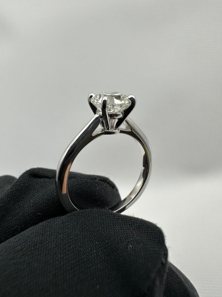 Кольцо No name с бриллиантом 1 52ct H/SI1