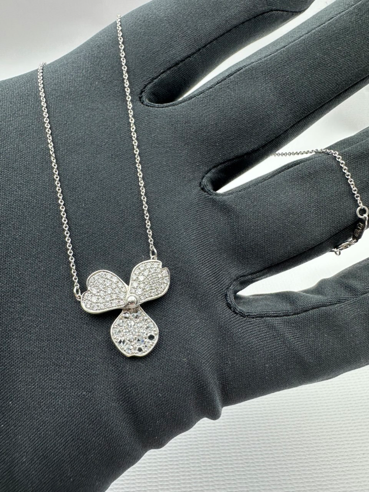 Подвеска Tiffany&Co. Tiffany Paper Flowers в виде соцветия с бриллиантовым «паве»