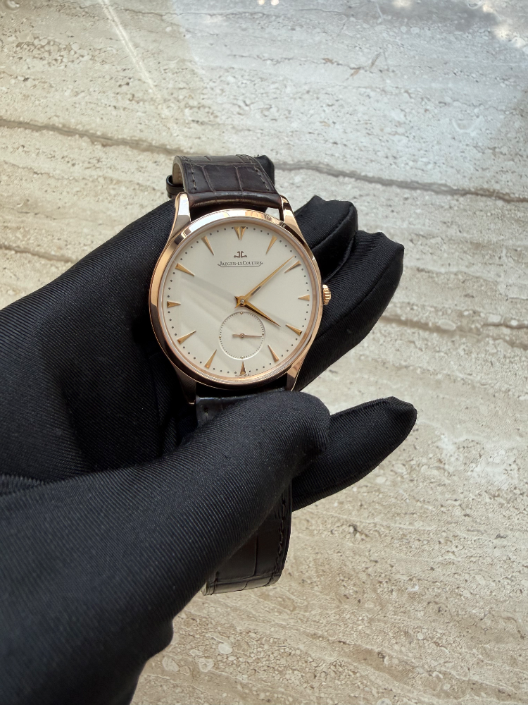 Часы Jaeger LeCoultre Master Ultra Thin 174.2.90.S