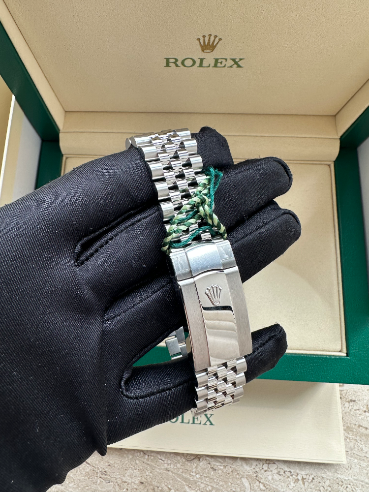 Часы Rolex Datejust 36mm Steel and White Gold 126234-0027