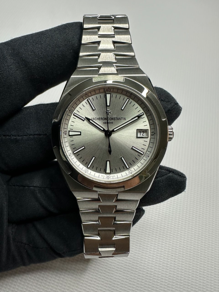 Часы Vacheron Constantin OVERSEAS