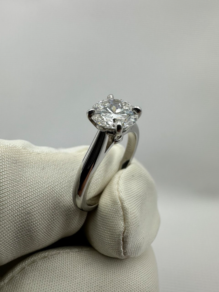 Кольцо No name с бриллиантом 1 63 ст Е/VVS2