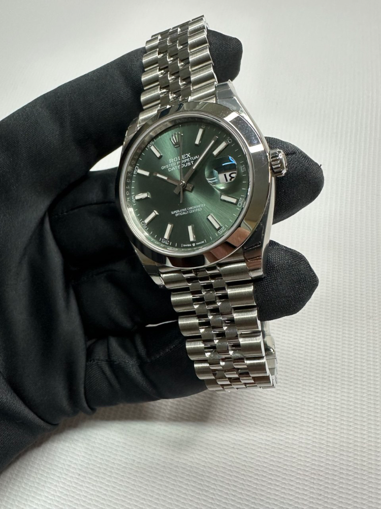 Часы Rolex Datejust 41mm Steel 126300-0020