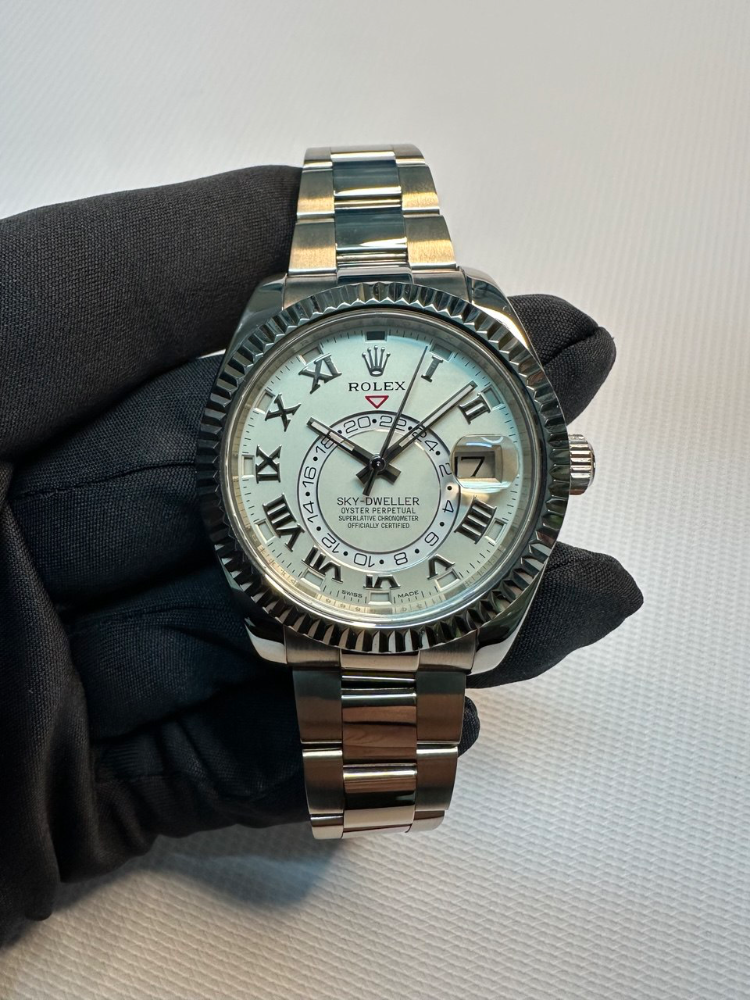 Часы Rolex Sky-Dweller 42mm White Gold 326939.