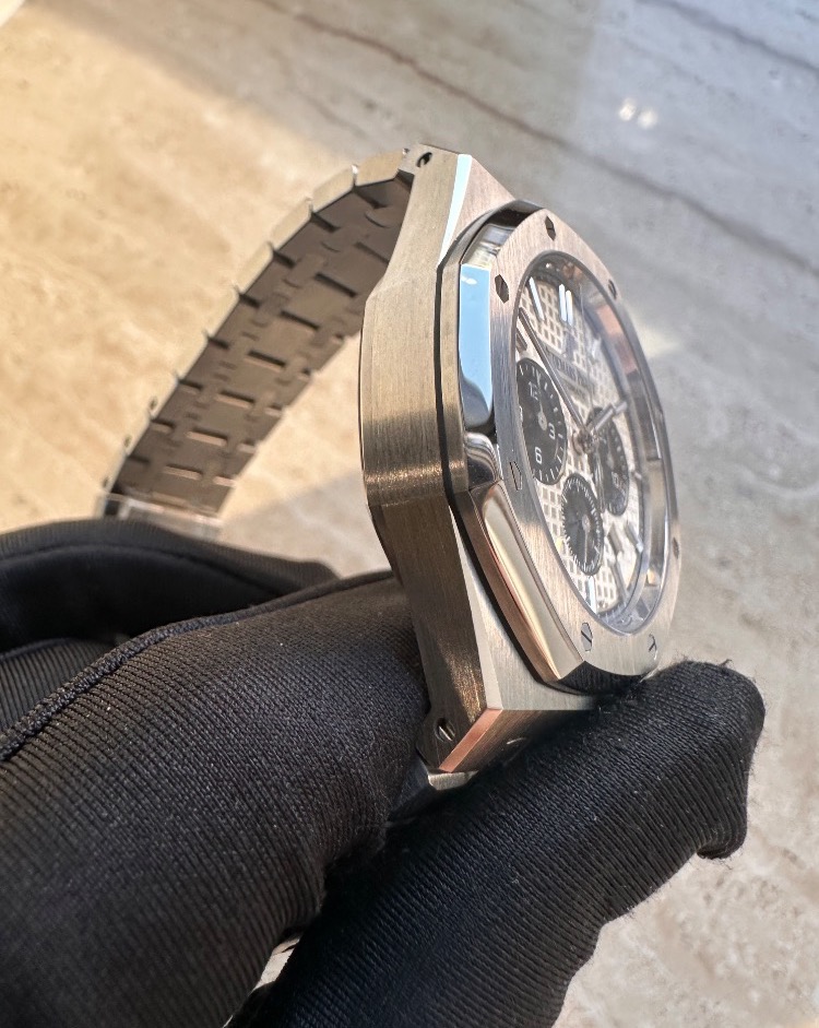 Часы AUDEMARS PIGUET Royal Oak Chronograph 41 mm 26331ST.OO.1220ST.03