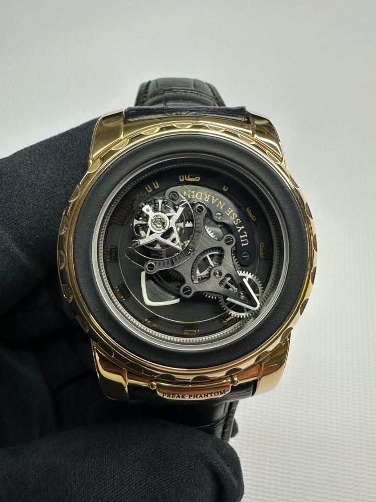 Часы Ulysse Nardin FREAK PHANTOM