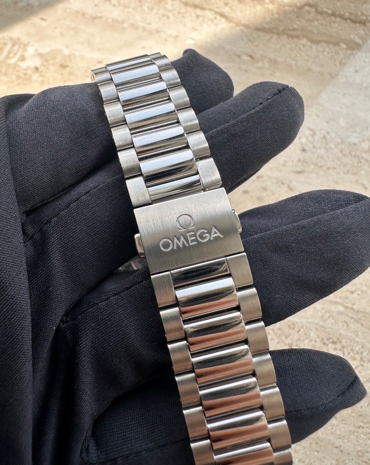 Часы Omega Seamaster Aqua Terra 22010412101002 41mm Stainless Steel