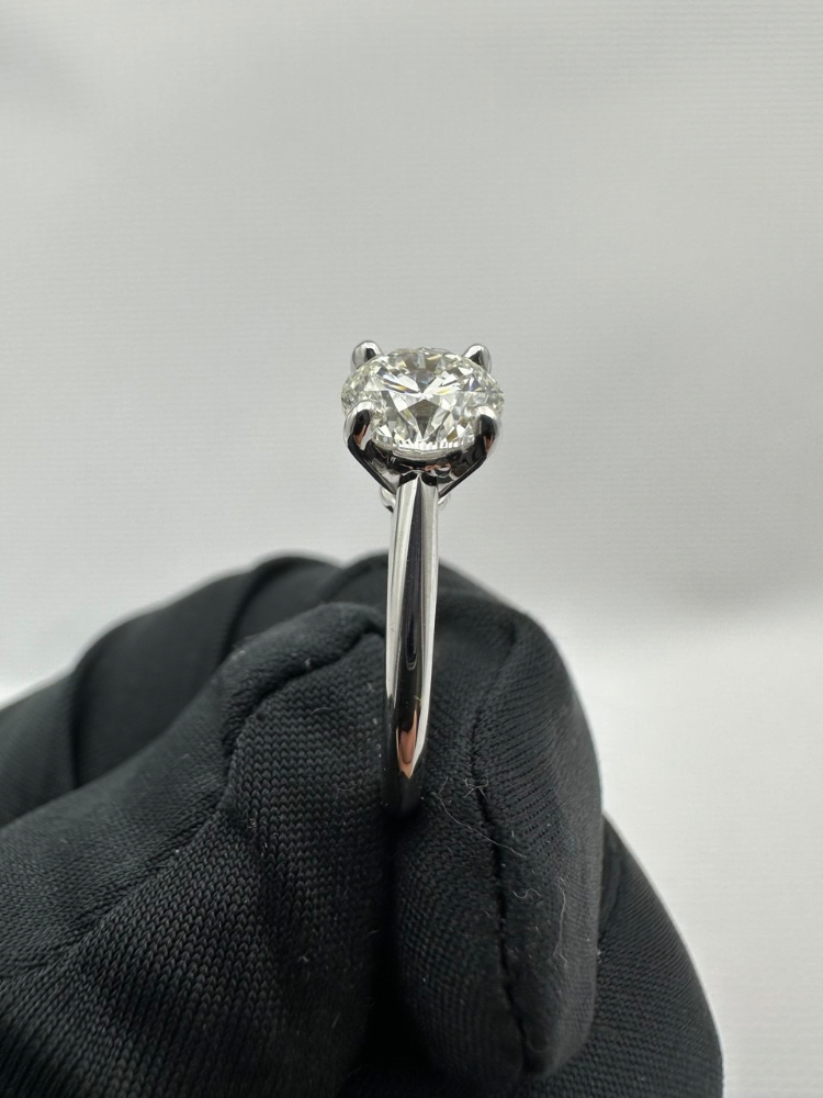 Кольцо No name с бриллиантом 1 52ct H/SI1