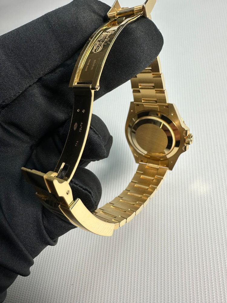 Часы Rolex SUBMARINER DATE 41 MM YELLOW GOLD 126618LN