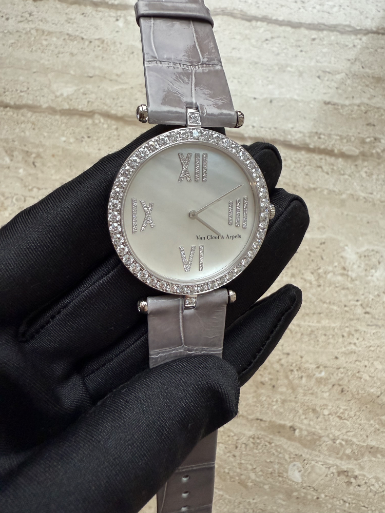 Часы Van Cleef & Arpels ALHAMBRA HH32877