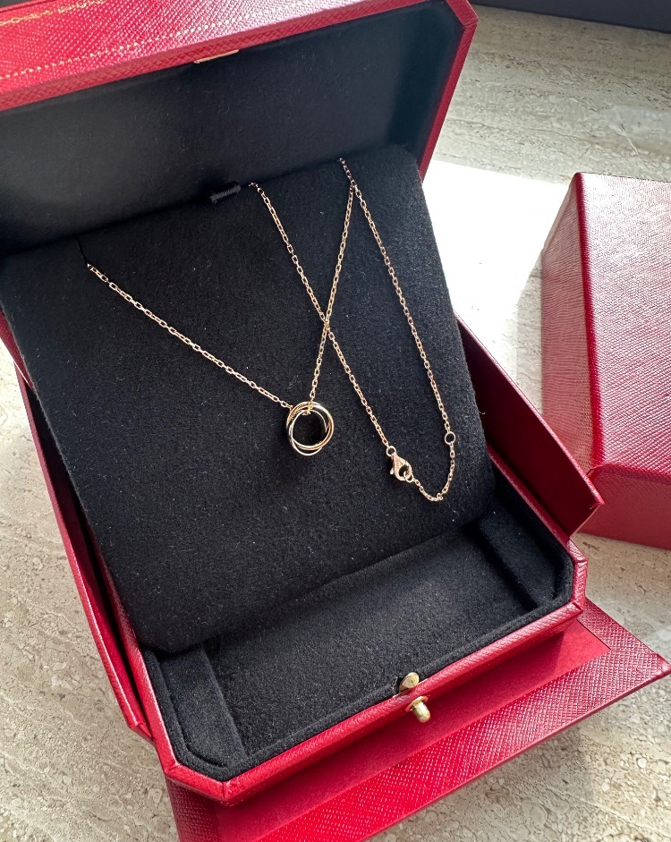 Колье Cartier Trinity Necklace B7224574