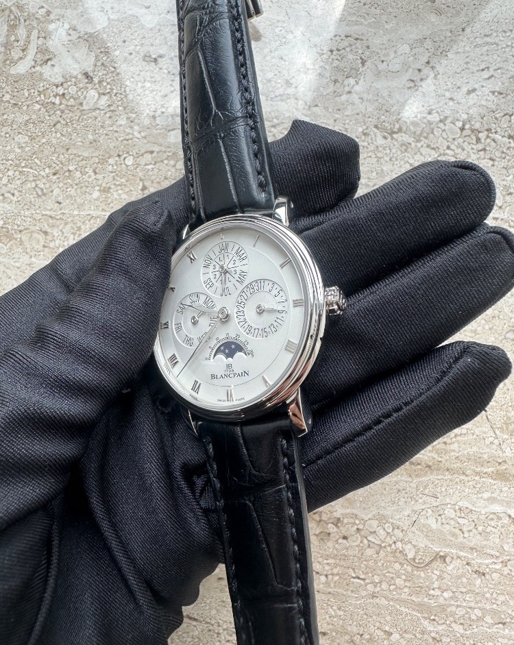 Часы Blancpain VILLERET PERPETUAL CALENDAR 6057-3442-55B