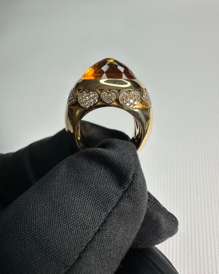 Кольцо Chopard Classic Yellow gold and Diamonds 823829-0110