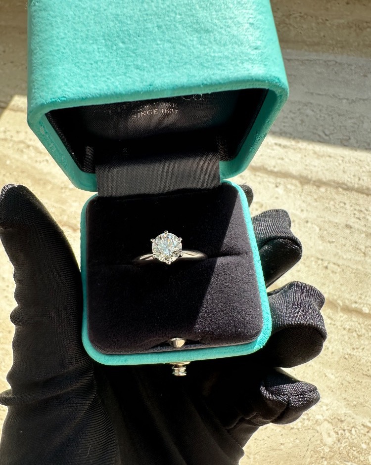 Кольцо Tiffany&Co. Engagement Ring with a Tiffany True Diamond 1 01ct I/VS1