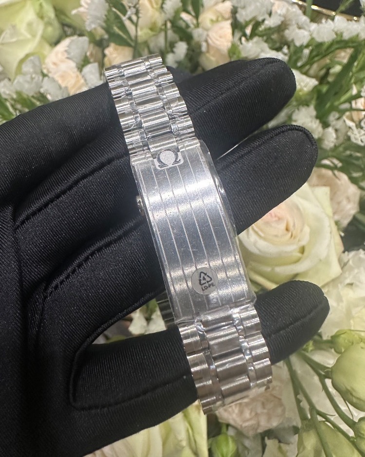 Часы Omega SPEEDMASTER MOONWATCH PROFESSIONAL 310.30.42.50.01.002