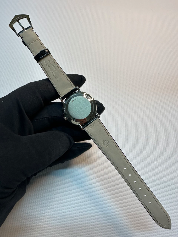 Часы Patek Philippe Calatrava 3919G-001