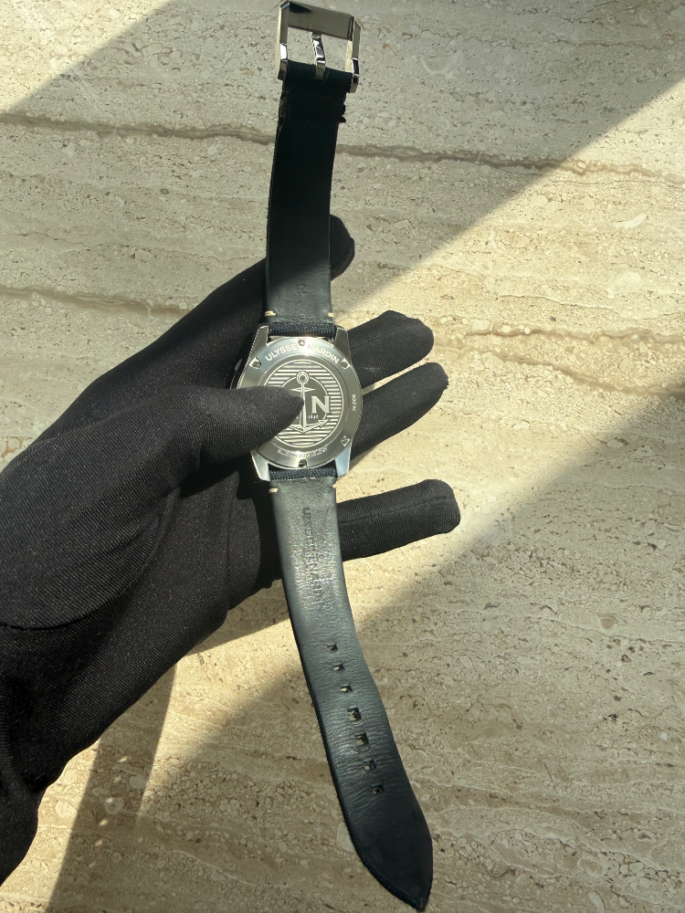 Часы Ulysse Nardin Diver 8163-175/93