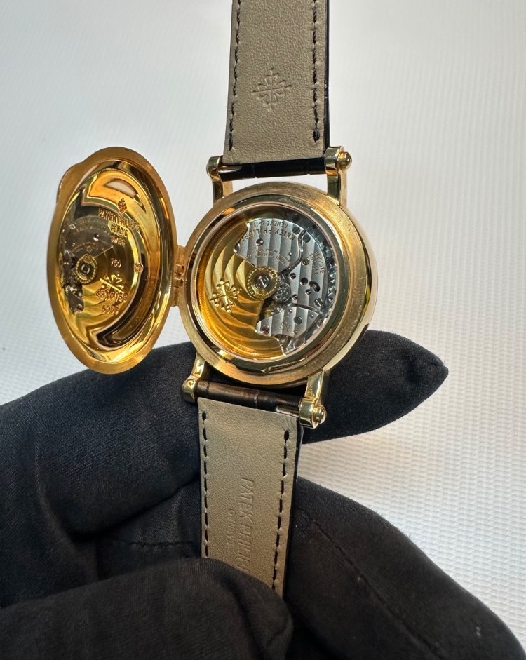 Часы Patek Philippe COMPLICATED WATCHES PERPETUAL CALENDAR 5059