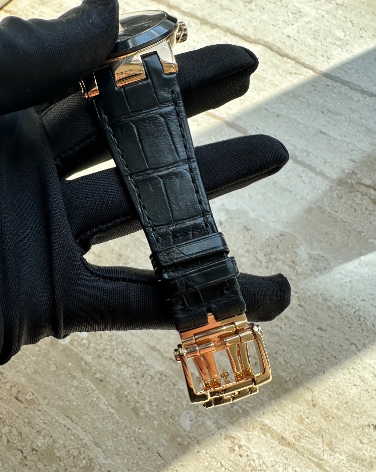 Часы Ulysse Nardin EXECUTIVE DUAL TIME 43мм ROSE GOLD 246-00.
