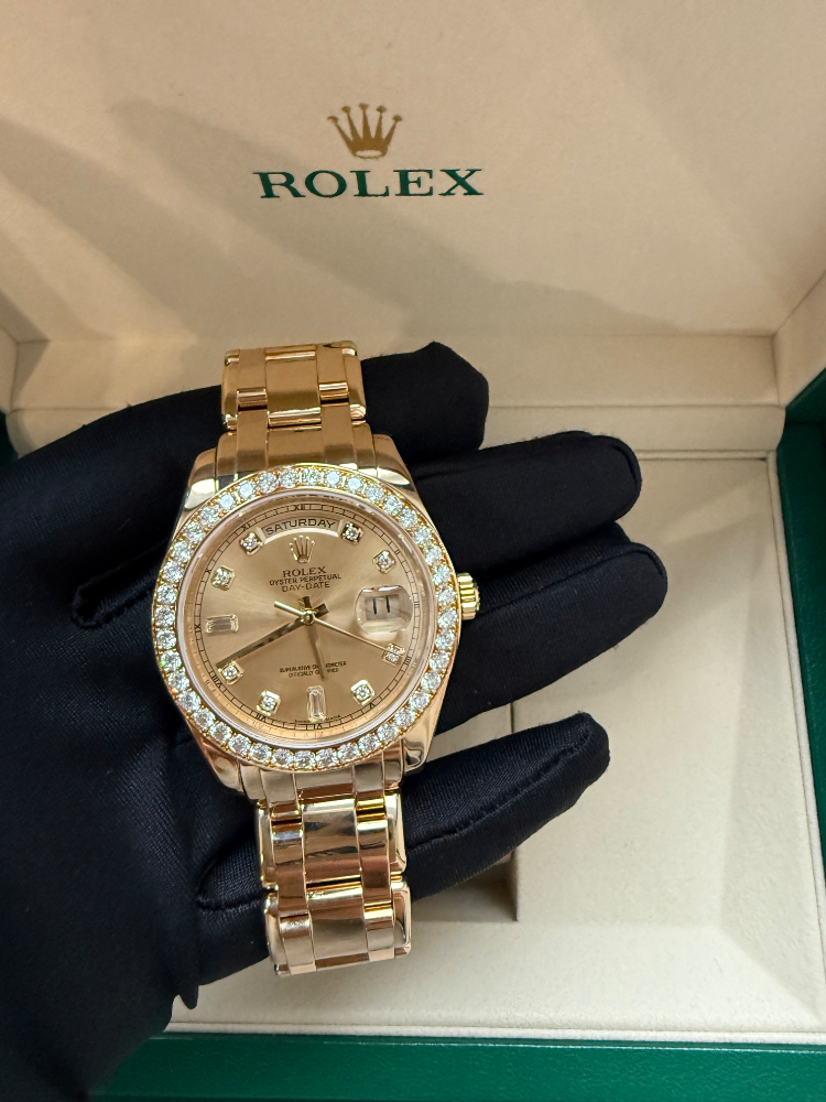 Часы Rolex Day-Date Special Edition Yellow Gold Masterpiece Ladies 18948 CHD