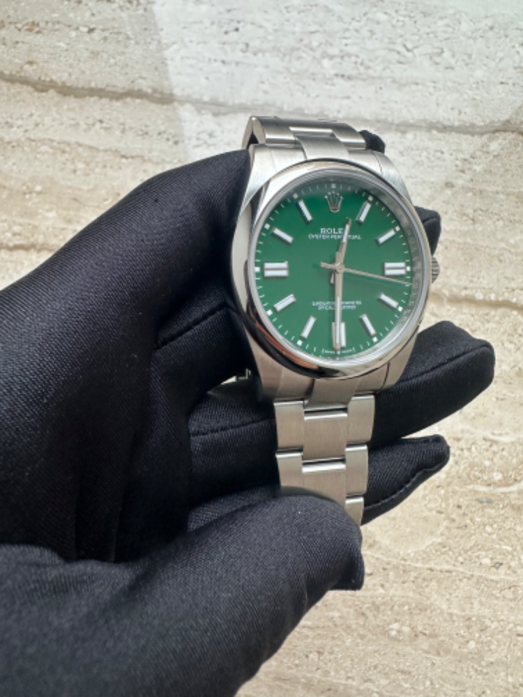 Часы Rolex Oyster Perpetual 41 mm Steel 124300-0005