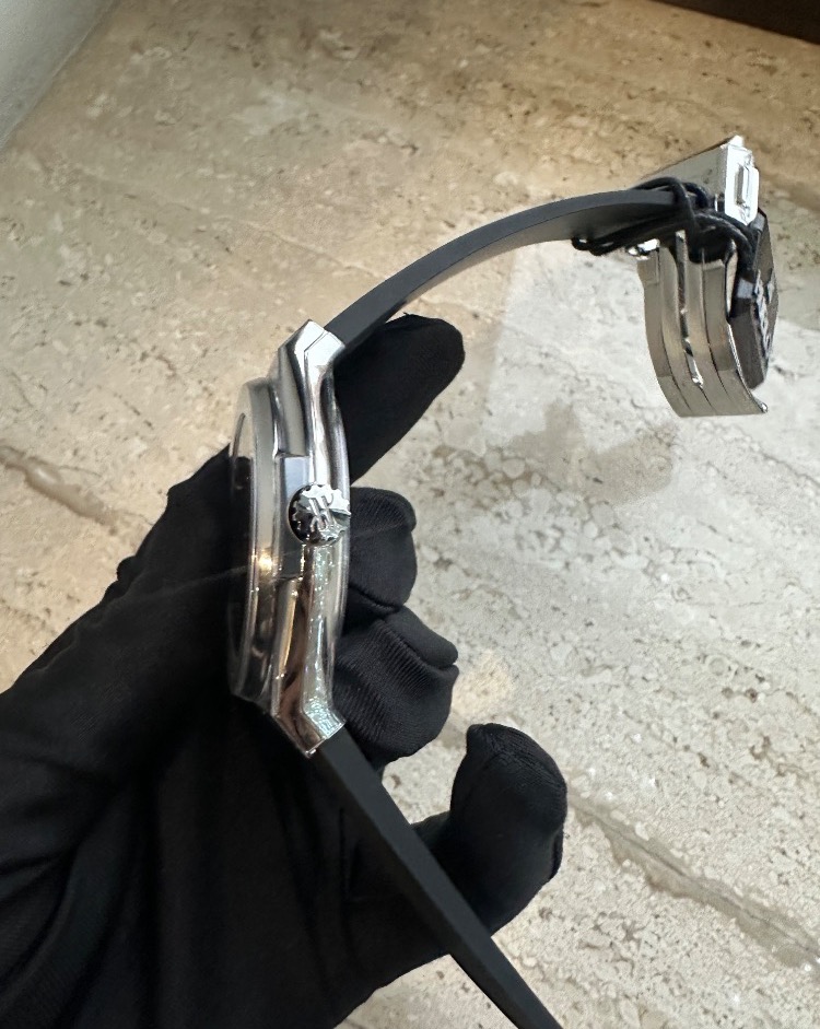 Часы Hublot Classic Fusion Automatic 45 mm 511.NX.1171.RX