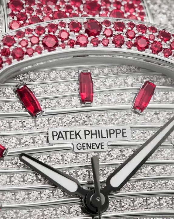 Часы Patek Philippe Nautilus 7118Fix