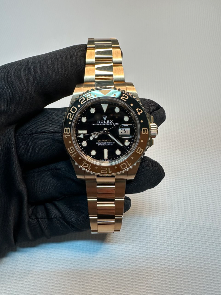 Часы Rolex GMT-MASTER II 40 MM EVEROSE GOLD 126715CHNR-0001