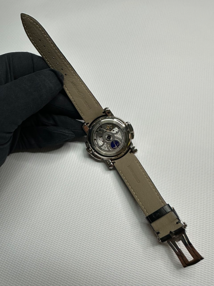 Часы Ulysse Nardin GMT Perpetual 42mm 320-60/62
