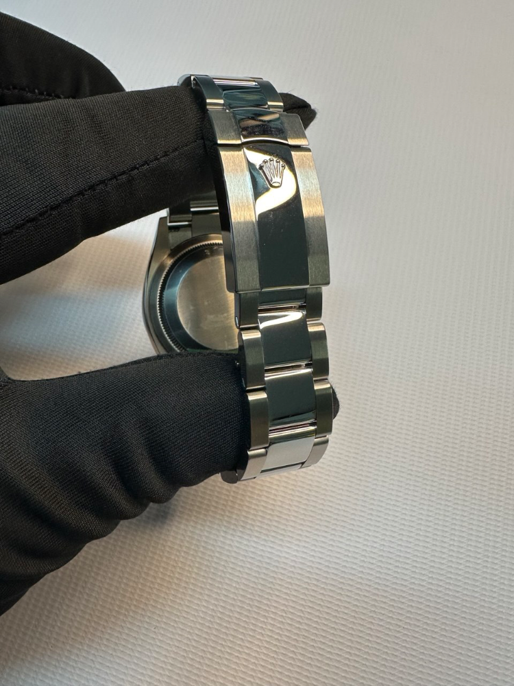Часы Rolex DATEJUST 36 MM 126200
