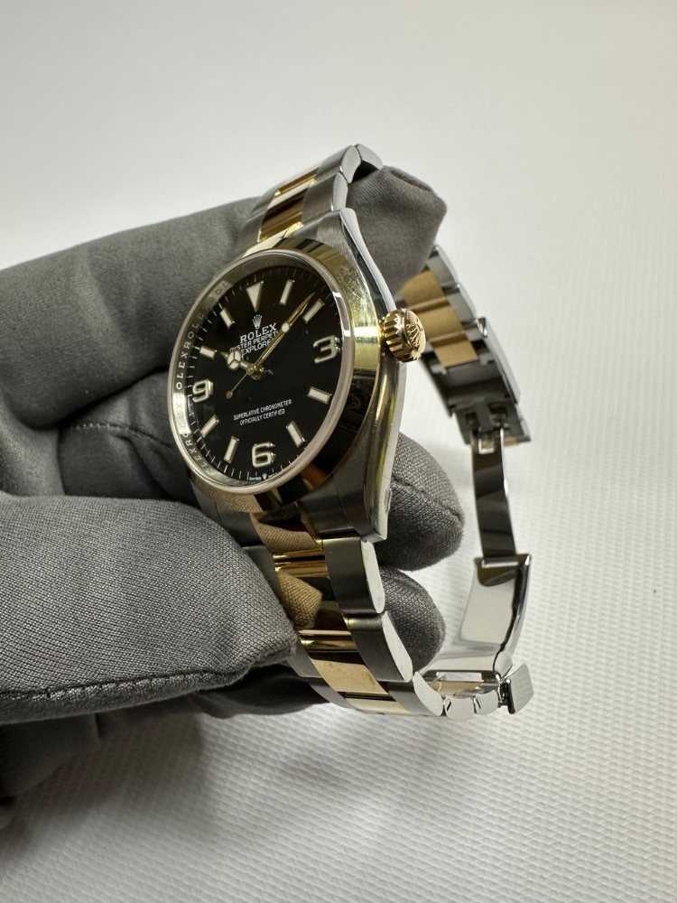 Часы Rolex Explorer 36 mm Steel and Yellow Gold 124273-0001