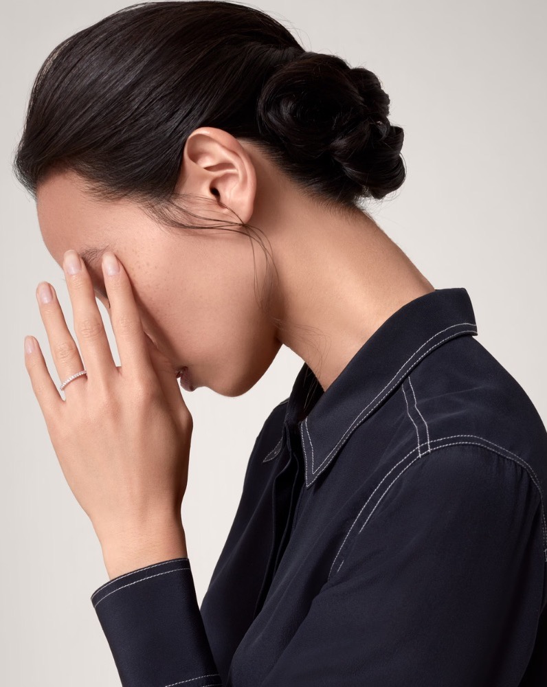 Кольцо Cartier ETINCELLE DE WEDDING BAND 2 MM WIDTH PAVED CRB4077955